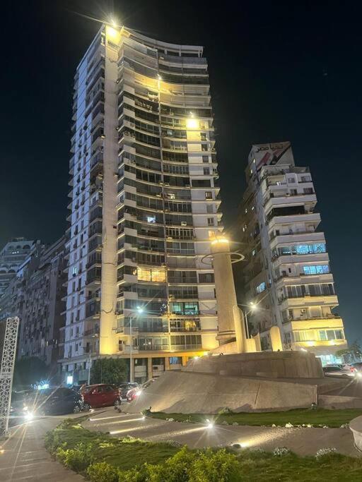 Luxurious Apartment In The Heart Of Cairo, Dokki Extérieur photo